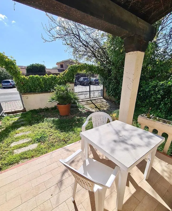 Appartamento Casa Sa Chessa, bilocale piano terra a San Teodoro San Teodoro  Italia