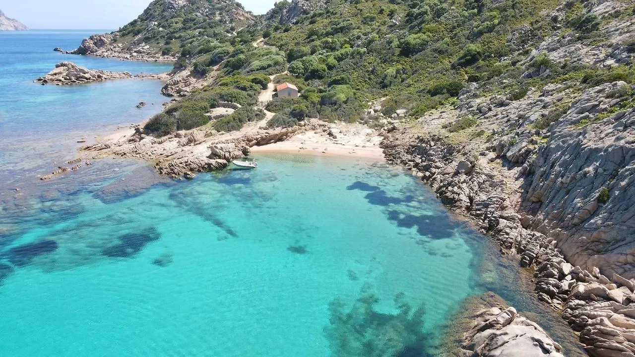 Iss Travel, Sa Chessa - Ground Floor 1-Bedroom Apartment San Teodoro  0*, San Teodoro (Sardinia) Italy